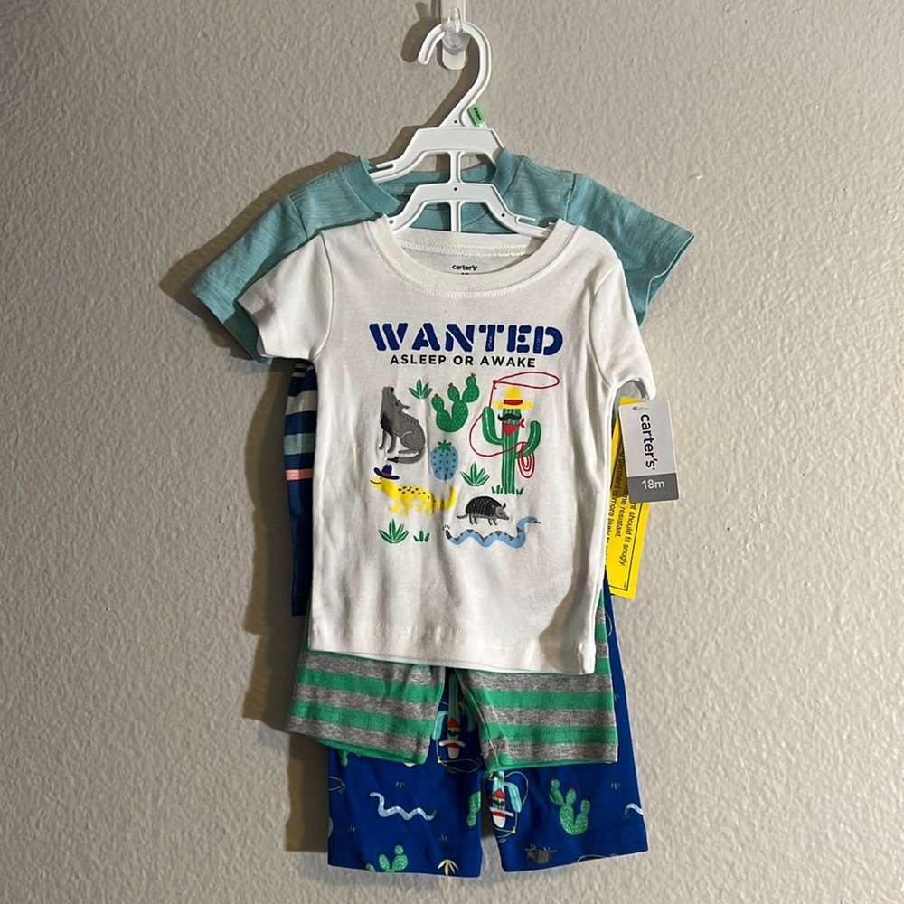 Carter’s Wanted asleep or awake 4-piece set 18months NWT!